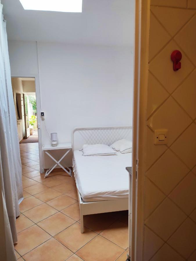 La Maison De Lavagne Villa Argelliers Esterno foto